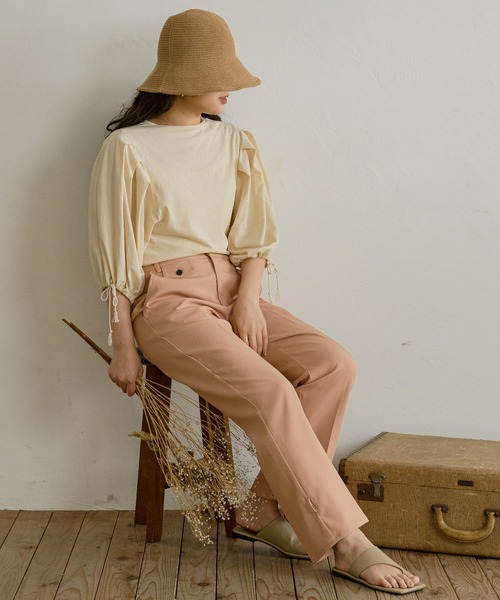 Ambre Neige(アンブルネージュ)の「タックパワーショルダートップス/【WEB/EC限定商品】(Tシャツ/カットソー・レディース・アイボリー/モカ/ミント/ライトブラウン/ライトベージュ・FREE)」の5枚目の写真