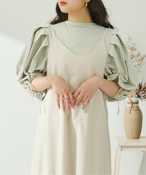 Ambre Neige(アンブルネージュ)の「タックパワーショルダートップス/【WEB/EC限定商品】(Tシャツ/カットソー・レディース・アイボリー/モカ/ミント/ライトブラウン/ライトベージュ・FREE)」の2枚目の写真