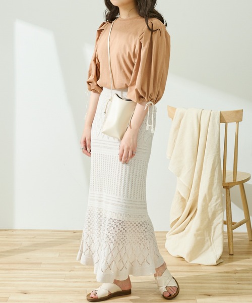 Ambre Neige(アンブルネージュ)の「タックパワーショルダートップス/【WEB/EC限定商品】(Tシャツ/カットソー・レディース・アイボリー/モカ/ミント/ライトブラウン/ライトベージュ・FREE)」の8枚目の写真