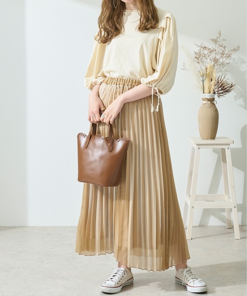 Ambre Neige(アンブルネージュ)の「タックパワーショルダートップス/【WEB/EC限定商品】(Tシャツ/カットソー・レディース・アイボリー/モカ/ミント/ライトブラウン/ライトベージュ・FREE)」の12枚目の写真