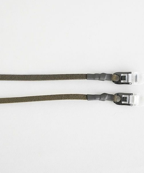 STANDARD SUPPLY(スタンダードサプライ)の「スタンダードサプライ / DRY GOODS ドライグッズ / MASK STRAP MICRO SUEDE マスクストラップ マイクロスエード(その他小物・レディース・キャメル/グレー/ブラック/ワイン/ダークグレー/オリーブ/ライトベージュ/スモークピンク/グレイッシュベージュ・FREE)」の7枚目の写真