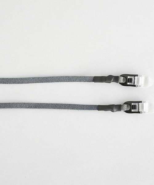 STANDARD SUPPLY(スタンダードサプライ)の「スタンダードサプライ / DRY GOODS ドライグッズ / MASK STRAP MICRO SUEDE マスクストラップ マイクロスエード(その他小物・レディース・キャメル/グレー/ブラック/ワイン/ダークグレー/オリーブ/ライトベージュ/スモークピンク/グレイッシュベージュ・FREE)」の4枚目の写真