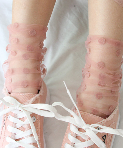 c.u.l(シーユーエル)の「【c.u.l】ドット柄チュールソックス cula217(ソックス/靴下・レディース・ホワイト/ブラック/パープル/ネイビー/ブラウン/ピンク・FREE)」の22枚目の写真