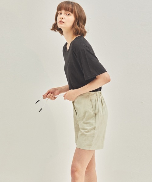 manavis7(マナビスセブン)の「【MANAVIS7 】バンディングショートパンツ / Banding Shorts(スラックス・レディース・ブラック/ベージュ・FREE)」の6枚目の写真