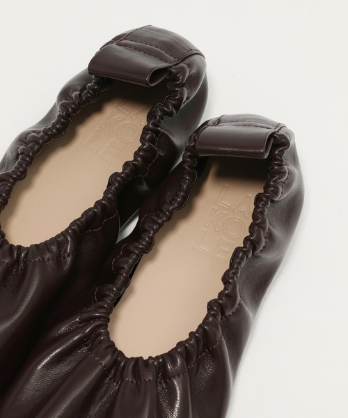 LAKOLE（ラコレ）の「ギャザーバレエシューズ / 954625（バレエシューズ・レディース・ブラック/オフホワイト/モカ/ベビーピンク・MEDIUM/LARGE）」の6枚目の写真