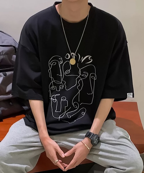 トップスグラフィックtシャツ Tシャツ カットソー Ulysses ユリシス のファッション