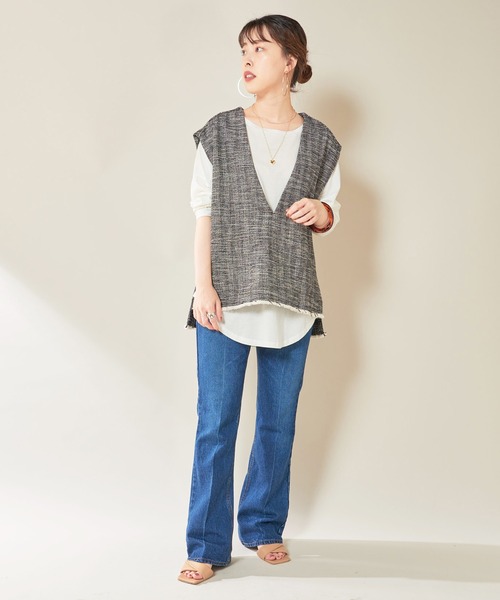 SHENERY（シーナリー）の「深Vフリンジベスト（ベスト・レディース・オフホワイト/ブラック・FREE）」の8枚目の写真