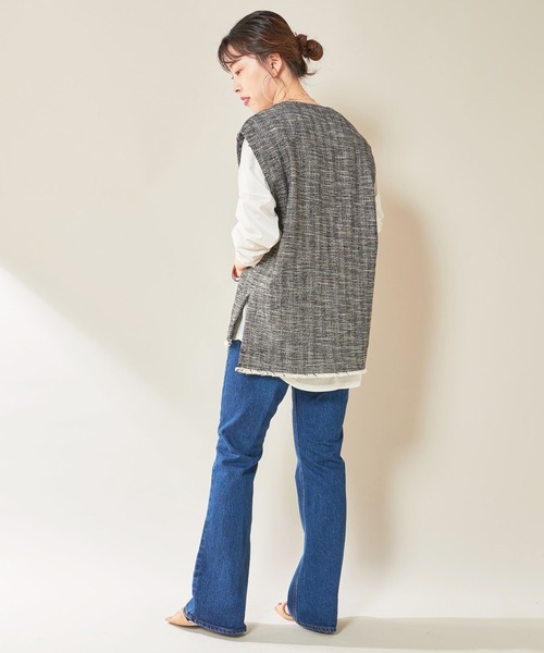 SHENERY（シーナリー）の「深Vフリンジベスト（ベスト・レディース・オフホワイト/ブラック・FREE）」の14枚目の写真