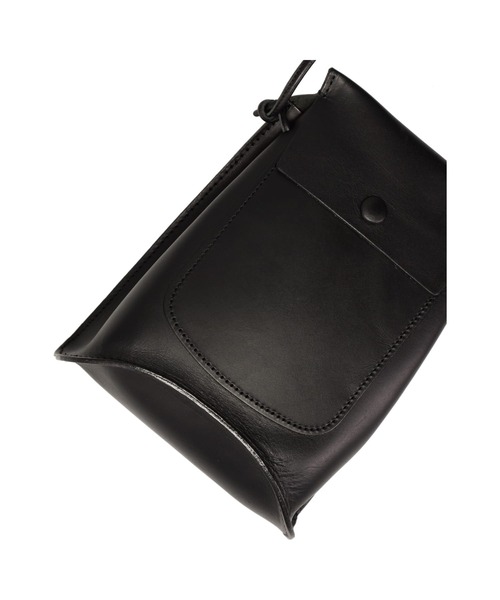 MARROW（マロウ）の「MARROW BENT POUCH（ショルダーバッグ・レディース・ブラック・FREE）」の7枚目の写真