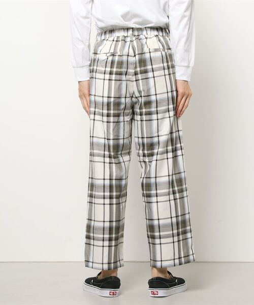 WEGO(ウィゴー)の「WEGO/【セットアップ対応】TRチェックセミワイドスラックス(スラックス・メンズ・ホワイト系その他2/ブラウン系その他2・MEDIUM/LARGE)」の3枚目の写真