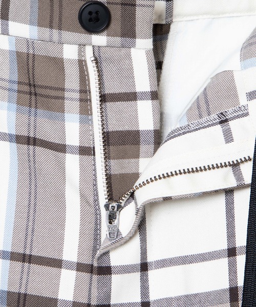 WEGO(ウィゴー)の「WEGO/【セットアップ対応】TRチェックセミワイドスラックス(スラックス・メンズ・ホワイト系その他2/ブラウン系その他2・MEDIUM/LARGE)」の8枚目の写真