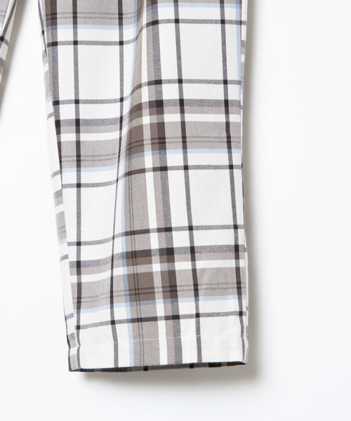 WEGO(ウィゴー)の「WEGO/【セットアップ対応】TRチェックセミワイドスラックス(スラックス・メンズ・ホワイト系その他2/ブラウン系その他2・MEDIUM/LARGE)」の13枚目の写真