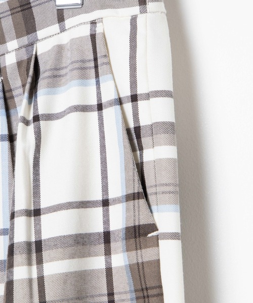 WEGO(ウィゴー)の「WEGO/【セットアップ対応】TRチェックセミワイドスラックス(スラックス・メンズ・ホワイト系その他2/ブラウン系その他2・MEDIUM/LARGE)」の12枚目の写真