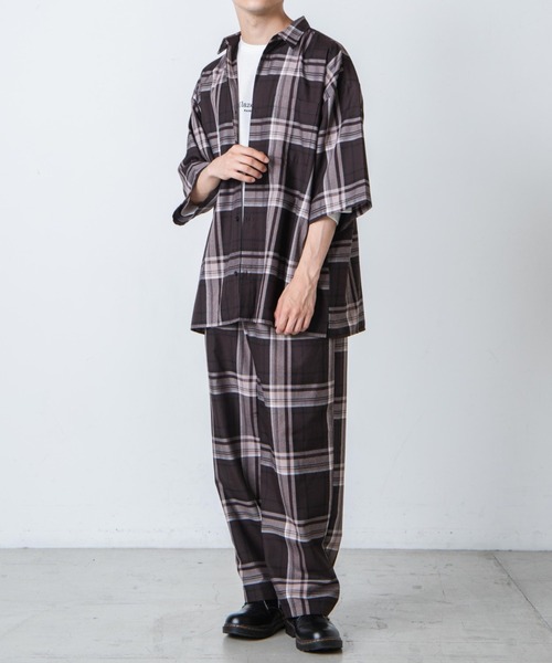 WEGO(ウィゴー)の「WEGO/【セットアップ対応】TRチェックセミワイドスラックス(スラックス・メンズ・ホワイト系その他2/ブラウン系その他2・MEDIUM/LARGE)」の21枚目の写真