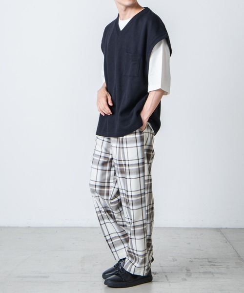 WEGO(ウィゴー)の「WEGO/【セットアップ対応】TRチェックセミワイドスラックス(スラックス・メンズ・ホワイト系その他2/ブラウン系その他2・MEDIUM/LARGE)」の17枚目の写真