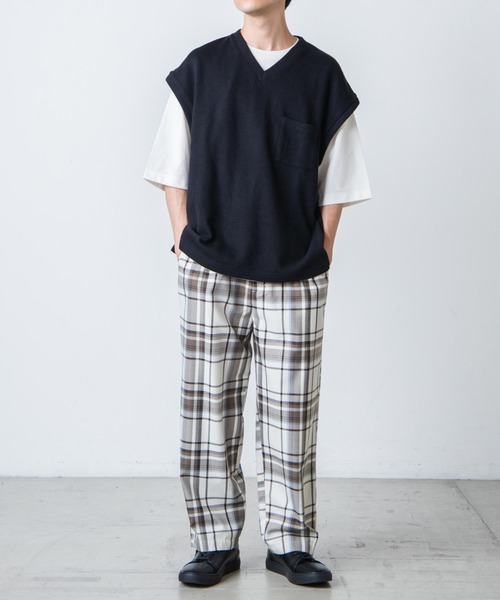 WEGO(ウィゴー)の「WEGO/【セットアップ対応】TRチェックセミワイドスラックス(スラックス・メンズ・ホワイト系その他2/ブラウン系その他2・MEDIUM/LARGE)」の18枚目の写真