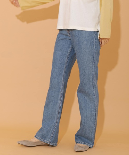 URBAN RESEARCH Sonny Label(アーバンリサーチサニーレーベル)の「フレアデニム(デニムパンツ・レディース・インディゴブルー/ライトインディゴブルー・24/25/26)」の5枚目の写真