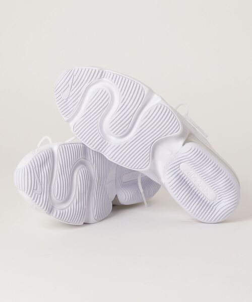 NIKE(ナイキ)の「NIKE/ナイキ WSエアマックスインフィニティ2(スニーカー・レディース・ホワイト・23cm/24cm/23.5cm/25cm/24.5cm/22.5cm)」の3枚目の写真