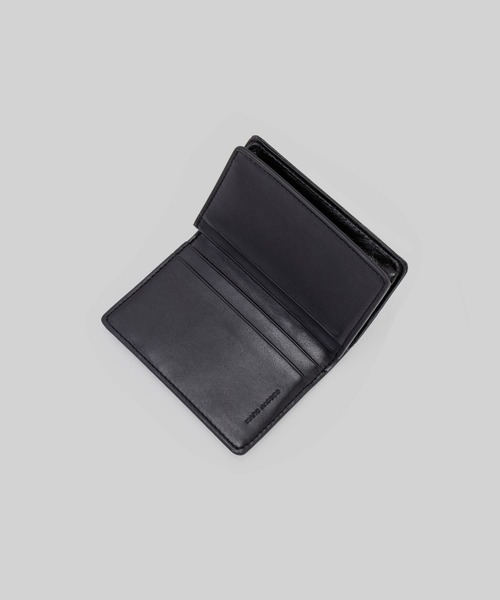 MARC JACOBS（マークジェイコブス）の「THE GLAM SHOT BUSINESS CARD CASE/ザ グラム ショット ビジネス カード ケース 名刺入れ（カードケース・レディース・ブラック/ベージュ系その他3・ONE SIZE）」の5枚目の写真