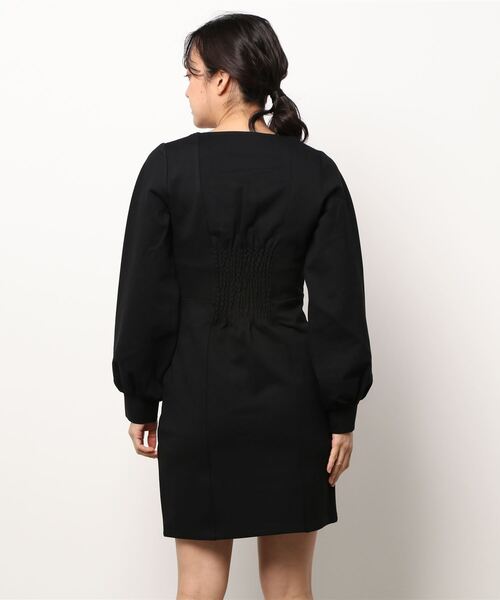 ENVYM（アンビー）の「スクエアネックポンチＯＰ（ワンピース・レディース・ベージュ/ブラック・FREE）」の12枚目の写真