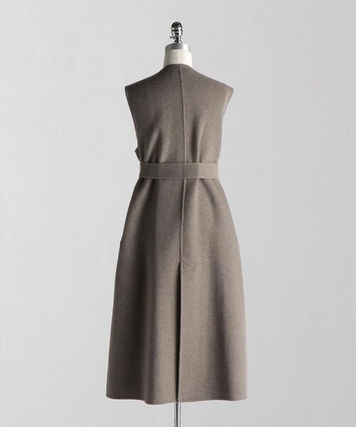 極美品♪ LOEFF Wリバー ベルテッド ロングジレ ベルト付 77,000円 LOEFF（ロエフ）の「＜LOEFF（ロエフ）＞W リバー ベルテッド