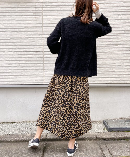 at12:03(アットイチニーゼロサン)の「シャギーニットカーディガン(カーディガン/ボレロ・レディース・ホワイト/ブラック/ピンク・FREE)」の10枚目の写真