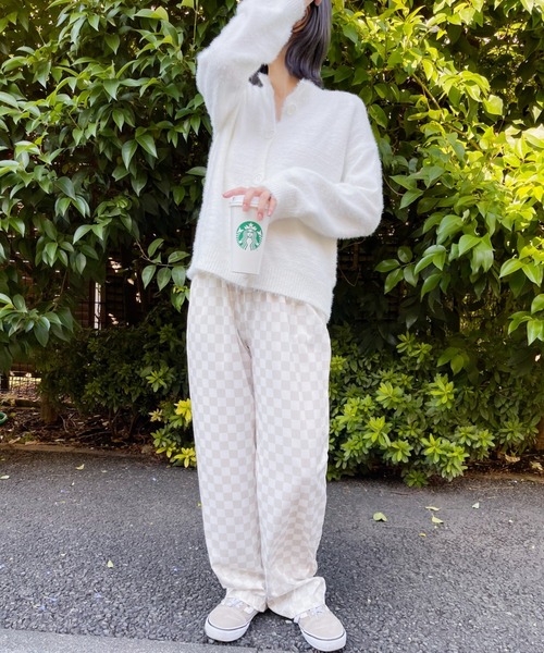 at12:03(アットイチニーゼロサン)の「シャギーニットカーディガン(カーディガン/ボレロ・レディース・ホワイト/ブラック/ピンク・FREE)」の19枚目の写真