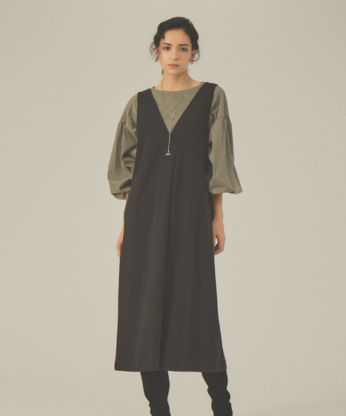 abahouse mavie（アバハウスマヴィ）の「ジャージーワンピース（ジャンパースカート・レディース・ブラック/アイボリー/エンジ・フリー）」の2枚目の写真