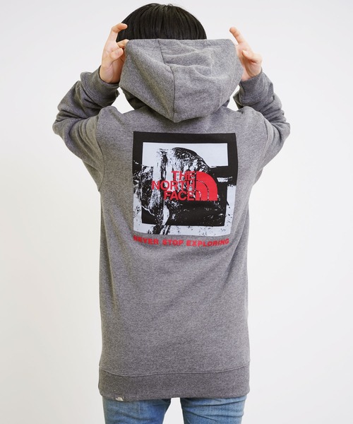 THE NORTH FACE(ザノースフェイス)の「THE NORTH FACE(ザ・ノース・フェイス) ボックスロゴ スウェットパーカー(パーカー・レディース・グリーン/グレー/ネイビー・S/M/L)」の2枚目の写真