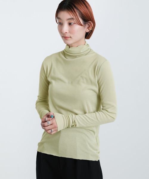 select MOCA(セレクトモカ)の「タートルシアーメロートップス(Tシャツ/カットソー・レディース・ブラック/オフホワイト/ライム/グレイッシュベージュ・FREE)」の15枚目の写真