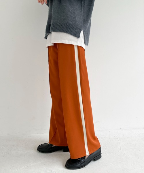 EPIMI E'PIMMY(エピミエピミー)の「配色ライントラックパンツ(その他パンツ・レディース・ブラック/ブラウン/グレー/オレンジ/グリーン/ダークブルー・MEDIUM)」の20枚目の写真