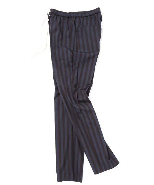 BEAMS LIGHTS Men's（ビームスライツ メンズ）の「BEAMS LIGHTS / ビックストライプイージーパンツ（その他パンツ・メンズ・チャコールグレー/ネイビー/ブルー・SMALL/MEDIUM/LARGE）」の10枚目の写真