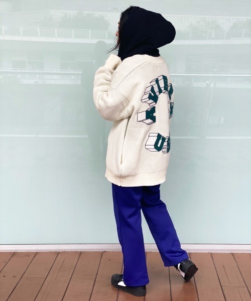 AVIREX（アヴィレックス）の「【直営店限定】 コットン ニット コーディガン サークルロゴ / COTTON KNIT CARDIGAN CIRCLE LOGO / アヴィレックス / AVIREX（カーディガン/ボレロ・レディース・ホワイト/ブラック・LARGE/MEDIUM）」の7枚目の写真