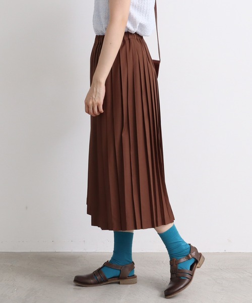 bulle de savon（ビュルデサボン）の「T/R プリーツスカート（スカート・レディース・ベージュ/グレー/ブラック/ダークブラウン/モカ・FREE）」の8枚目の写真