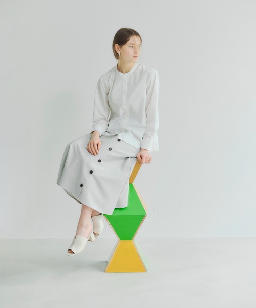 YECCA VECCA(イェッカヴェッカ)の「バックプリーツシャツ *◆(シャツ/ブラウス・レディース・オフホワイト/ブラック/ストライプ・FREE)」の6枚目の写真