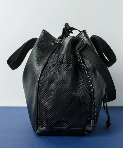 FREDRIK PACKERS(フレドリックパッカーズ)の「【FREDRIK PACKERS】≪別注≫BLOOM SHOULDER ECO LEATHER レオパード・ゼブラ柄追加!(ショルダーバッグ・レディース・ブラック/アイボリー/ベージュ/ブラック系その他2/ブラック系その他3・FREE)」の8枚目の写真