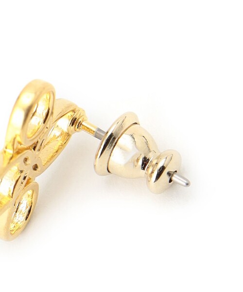 ANEVER(アンエバー)の「ANEVER LOGO MOTIF ピアス(ピアス(両耳用)・レディース・シルバー系/ゴールド系・F)」の5枚目の写真