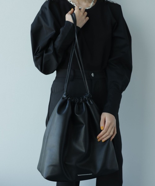 HARE（ハレ）の「BIGキンチャクBAG(HARE)（ハンドバッグ・レディース・ブラック・FREE）」の4枚目の写真