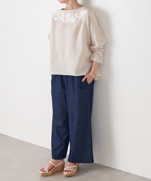 BEARDSLEY（ビアズリー）の「日傘によく合う衿ぐり刺繍ブラウス（シャツ/ブラウス・レディース・ブルー/ベージュ・FREE）」の14枚目の写真