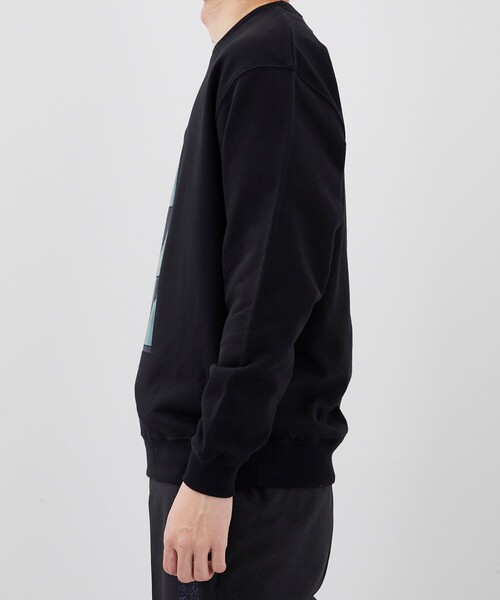 STUDIOUS（ステュディオス）の「PHOTO SWEAT（スウェット・メンズ・ブラック/ホワイト・L/M/XL）」の8枚目の写真