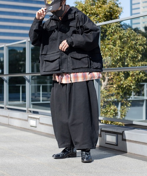kutir(クティール)の「ワイドショートミリタリーブルゾン(ブルゾン・メンズ・ブラック/カーキ・MEDIUM/LARGE)」の5枚目の写真