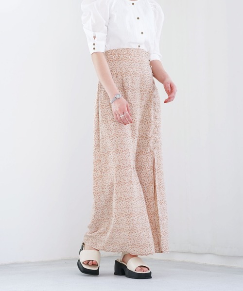 archives（アルシーヴ）の「花柄スリットロングタイトスカート（スカート・レディース・ブラック/ブルー/ピンクベージュ・MEDIUM）」の13枚目の写真