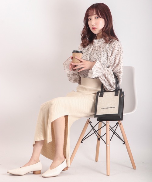 Brownie(ブラウニー)の「Brownie 前後2WAY変形ドット柄 衿フリルブラウス(シャツ/ブラウス・レディース・ブラック/ベージュ/ホワイト・FREE)」の12枚目の写真