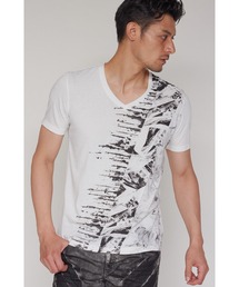 TORNADO MART∴スラントエンブロイダリーTシャツ