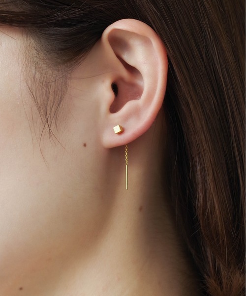 yu-ka(ユーカ)の「YU-KA : ラインハングミニピアス(ピアス(両耳用)・レディース・シルバー/ゴールド・FREE)」の2枚目の写真