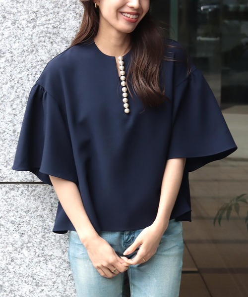 Jines ラッフルスリーブ⭐︎パール付 キーネック ブラウス
