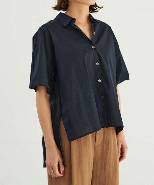 OUTERSUNSET（アウターサンセット）の「shell buttons blouse（シャツ/ブラウス・レディース・オフホワイト/ネイビー・FREE）」の2枚目の写真