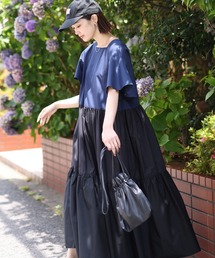 HERENCIA（ヘレンチア）の「グラデーション配色 スクエアネック ティアードワンピース（ワンピース・レディース）」