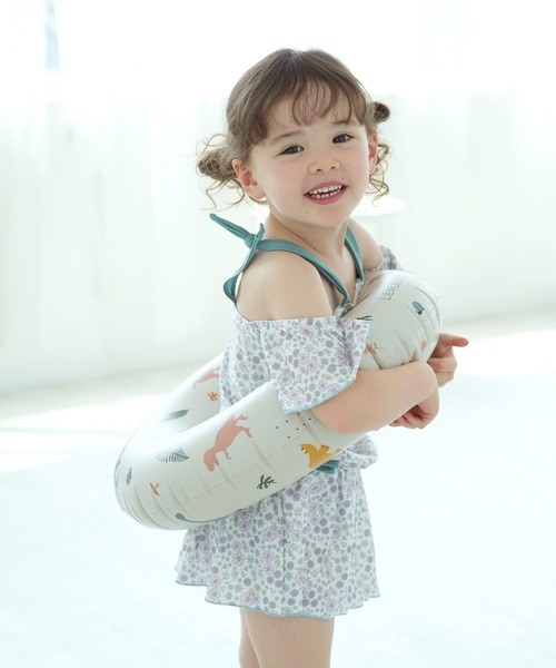 utatane(ウタタネ)の「キッズ水着 女の子 オフショルフリル(水着・キッズ・ピンク/パープル/イエロー・110cm/120cm/130cm)」の9枚目の写真
