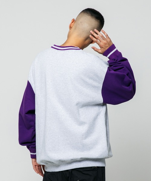 XLARGE（エクストララージ）の「RETRO CREWNECK SWEAT（スウェット・メンズ・ブラック/ブラウン/アッシュ/ネイビー・XL/L/M/S）」の6枚目の写真